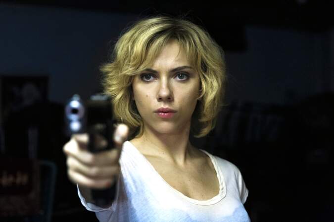 Scarlett Johansson dans Lucy de Luc Besson