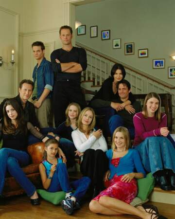 Susanna Thompson (au centre) avec les acteurs de la série Once & Again : Deuxième Chance