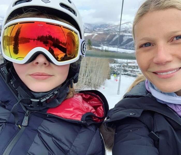Pendant ce temps-là, Gwyneth Paltrow et sa fille Apple avaient rejoint les pistes de ski. 