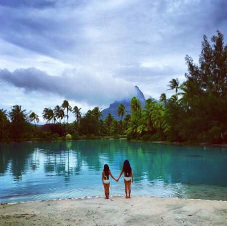 Et Jade et Joy Hallyday, toujours en vacances à Bora Bora. 