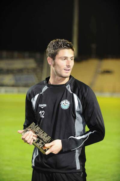 Déjà en 2009, le jeune Giroud, âgé de 23 ans, se démarquait, sacré joueur du mois en Ligue 2 avec Tours