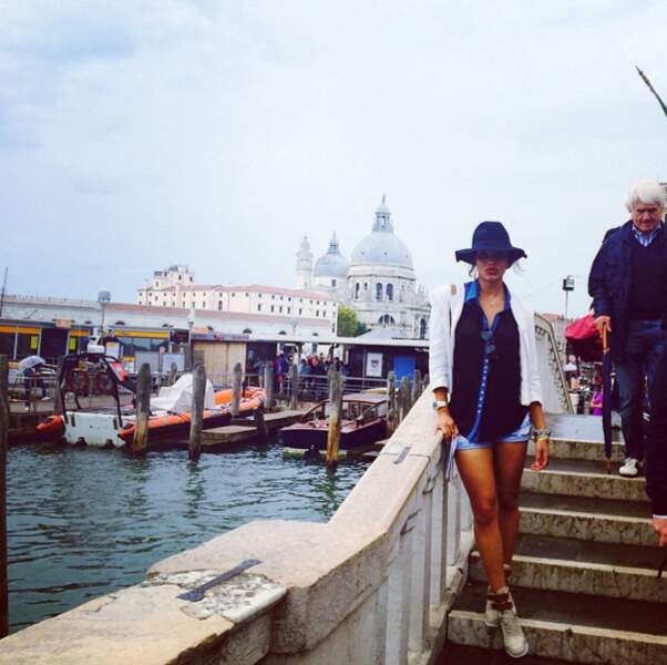Aussi jolie sur les quais de Venise ... 