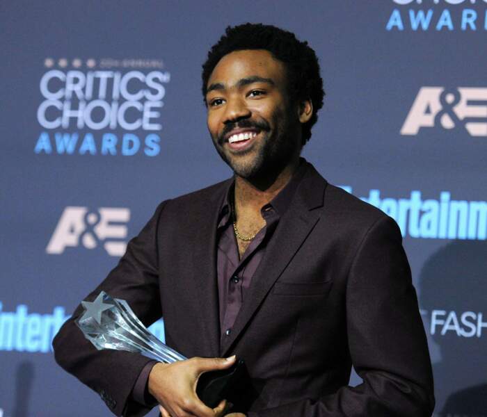 Donald Glover, auteur et acteur de la série Atlanta, décroche le trophée du meilleur acteur dans une comédie