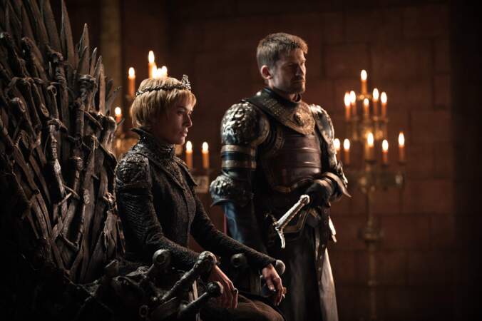 Sur le trône, Cersei n'a pas l'air d'être à la fête 