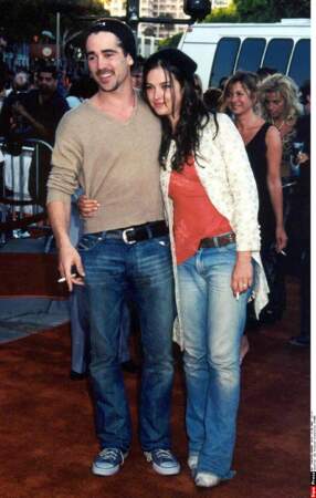 Colin Farrell et Amelia Warner (aujourd'hui la femme de Jamie Dornan) clopes au bec et amoureux en 2001