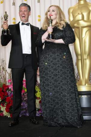 Adele, pas peu fière de son Oscar de la meilleure chanson pour Skyfall