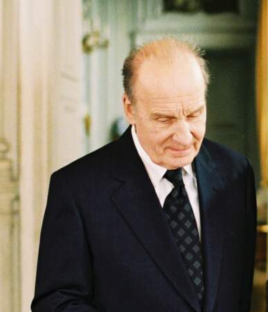 Michel Bouquet incarne François Mitterrand dans Le Promeneur du Champ de Mars