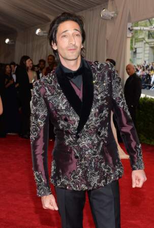 Vous êtes peut-être plus adepte de la veste d'Adrien Brody ?