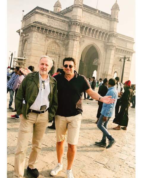 Pendant ce temps-là, Patrick Bruel et Fabrice Luchini posaient ensemble en Inde. 