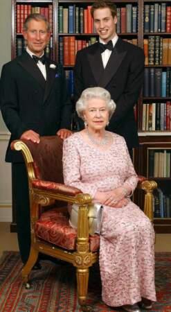 William et son père, le Prince Charles ainsi que la Reine Elizabeth II. 