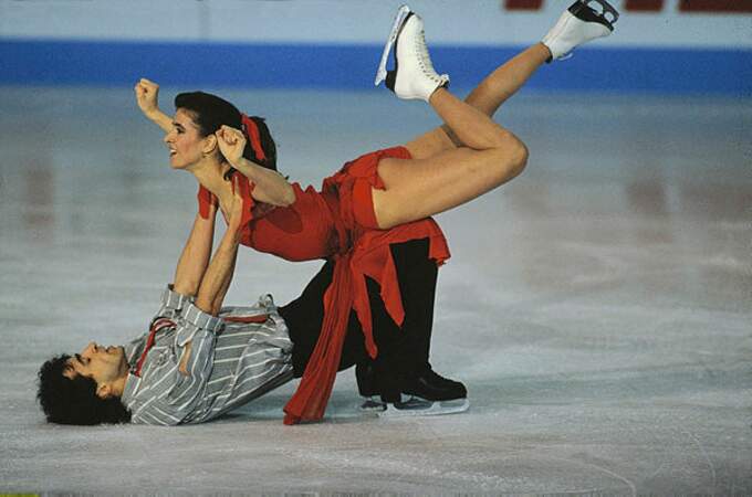 Inséparable de son frère Paul, Isabelle Duchesnay a ouvert la voie dorée et mondiale en danse sur glace en 1991