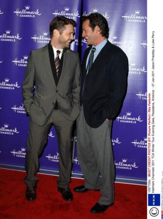 Au fil des années, Luke Perry avait gardé contact avec ses partenaires de Beverly Hills, dont Jason Priestley