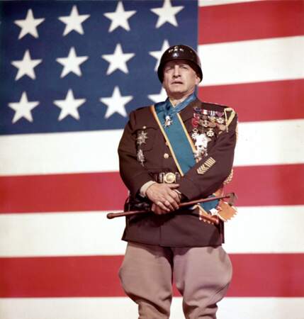Le Général George S. Patton (George C. Scott) dans toute sa splendeur dans Patton (1970)