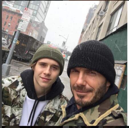 David Beckham et Brooklyn, son fils aîné de 16 ans, dans les rues de New York