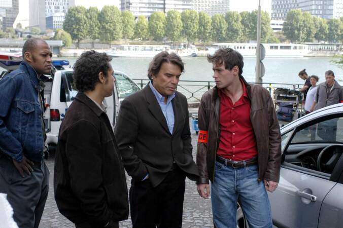 Il incarne également "Commissaire Valence", série policière diffusée sur TF1