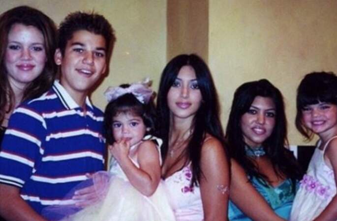 D'ailleurs, voici la famille Kardashian-Jenner il y a quelques années. Qui a le plus changé selon vous ?