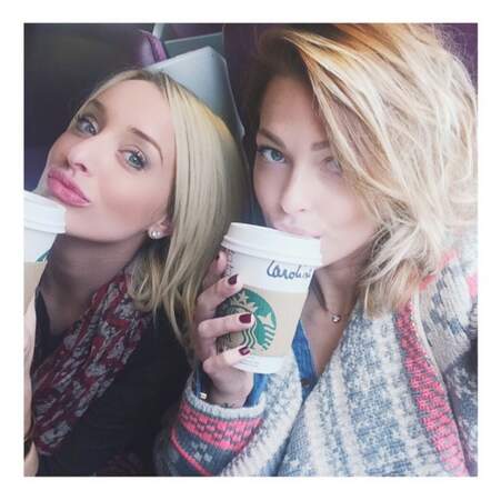 Selfie Starbucks indispensable dans le train