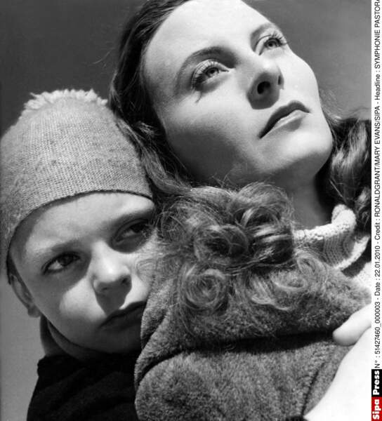 1946 : Symphonie pastorale, film avec lequel elle remporte le Grand prix d'interprétation à Cannes