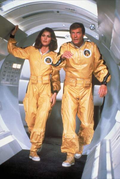 James Bond aux côtés de Lois Chiles dans Moonraker (1979)