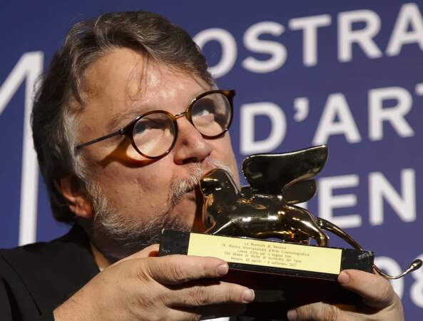 C'est Guillermo del Toro qui a reçu le Lion d'or du meilleur film pour The Shape Of Water 