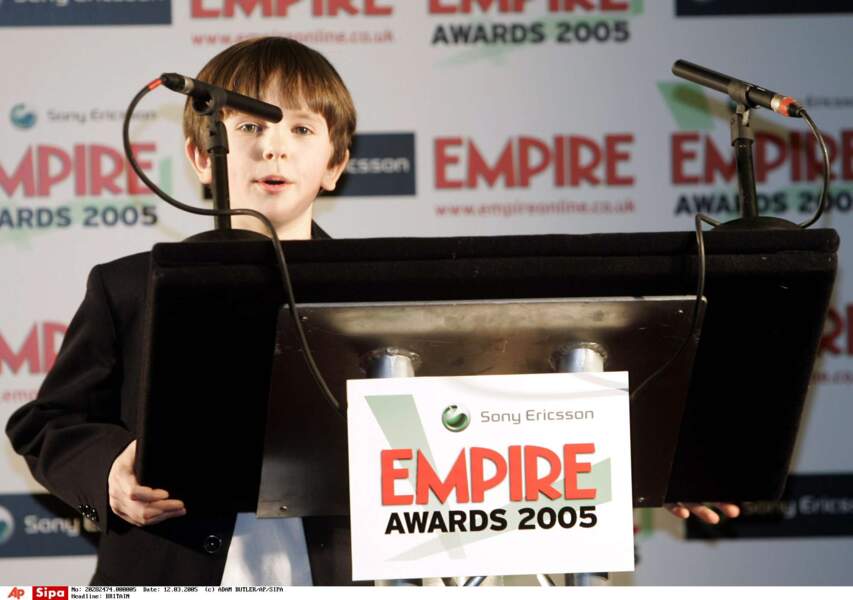 En 2005, il reçoit l'Empire Award du meilleur "nouveau venu", pour le film Neverland.  