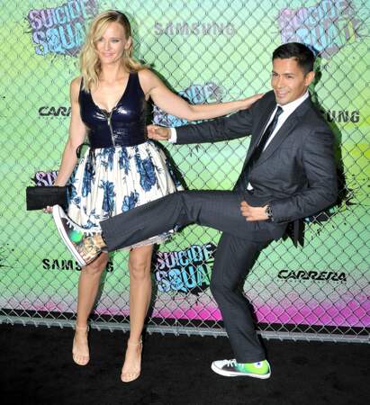 Jay Hernandez et Daniella Deutscher. L'acteur américain est Suicide Squad jusque sur les chaussures