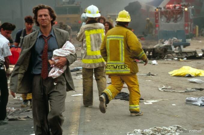 Etat second (1993), Jeff Bridges se croit invulnérable après avoir survécu à un crash