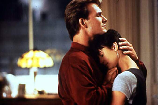 Avec un fantôme : Patrick Swayze et Demi Moore dans Ghost (1990)