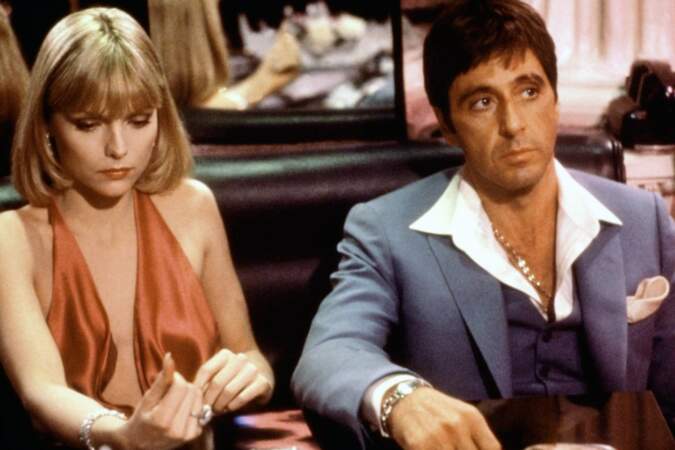C'est dans Scarface qu'elle se révèle vraiment, aux côtés d'Al Pacino (1983)