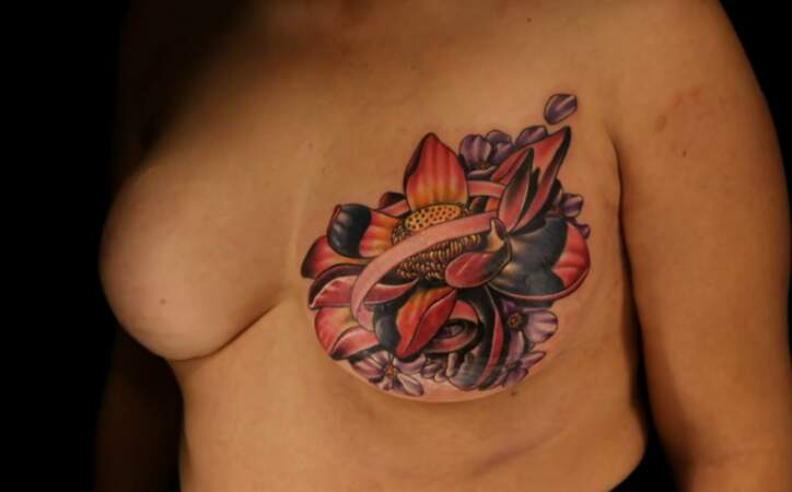 Le tatouage post-mastectomie (saison 4)