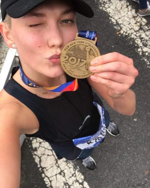 Karlie Kloss a couru le marathon de New York. Bravo ! 
