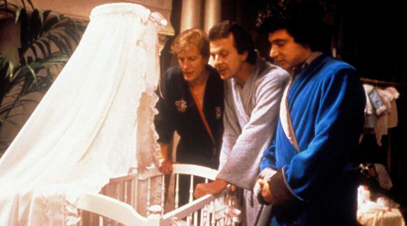 Trois hommes et un couffin (1985) avec André Dussollier, Roland Giraud et Michel Boujenah fut un succès colossal.