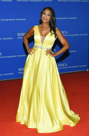 Omarosa Manigault, candidate de télé-réalité populaire aux Etats-Unis et sa robe... jaune canari !