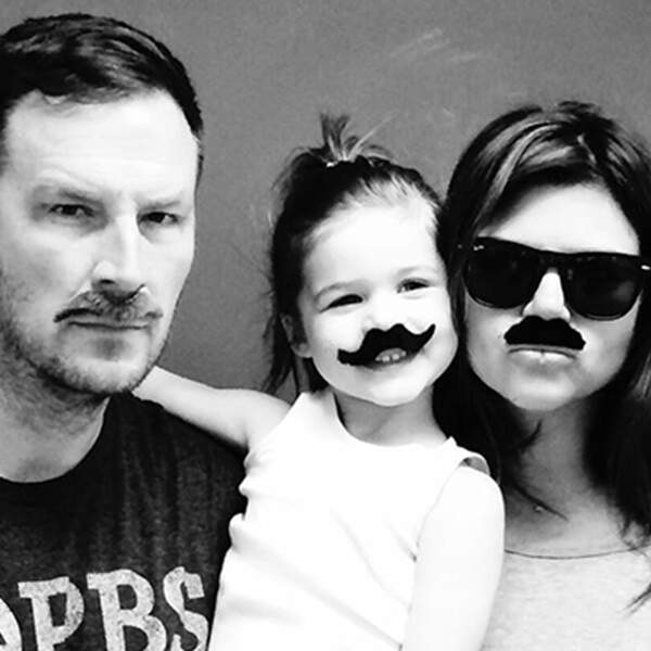Moustache family, happy family