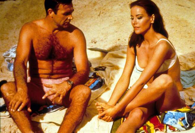 Sean Connery, ici au côté de Claudine Auger dans Opération Tonnerre, 4è opus de la saga James Bond