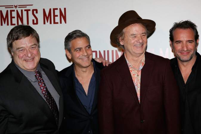 Toute l'équipe du film de George Clooney à l'avant-première parisienne de Monuments Men, mercredi 12 février 2014