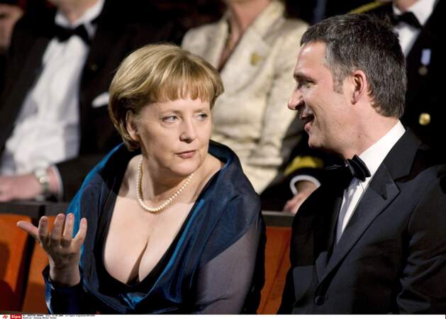 Même la chancelière allemande attire tous les regards notamment celui du premier ministre Norvégien.