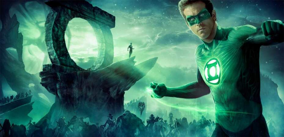 En 2011, c'est le charpenté Ryan Reynolds qui endosse le rôle de Hal Jordan, le Green Lantern de l'Age d'argent