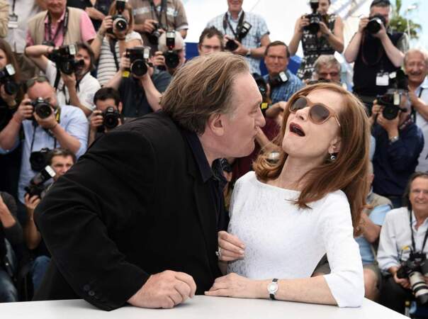 "Viens là Isabelle, ze veux te faire un bisou !" Gérard Depardieu très attiré par Isabelle Huppert