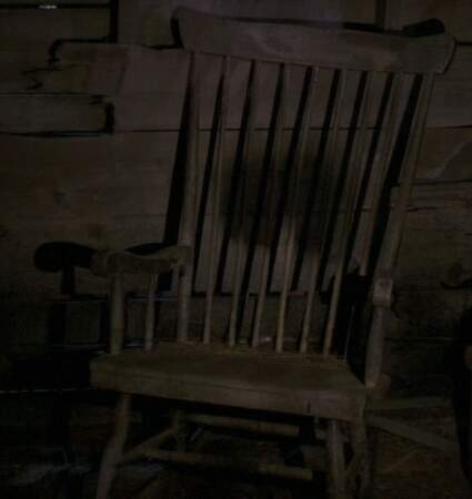 Le moment culte de Lost: la chaise de Jacob. Existe-t-il vraiment ? Il est en tout cas très souvent mentionné... 