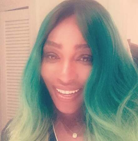 Point cheveux : Serena Williams est maintenant une sirène. 
