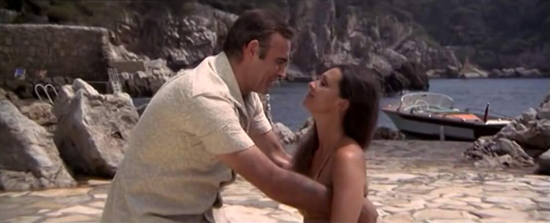 Les Diamants sont éternels (1971) : Denise Perrier et Sean Connery