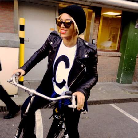 Elle devrait prendre exemple sur Beyoncé, qui se balade à vélo !