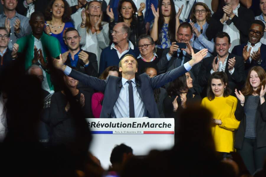 Selon un sondage, Macron est la personnalité politique préférée des Français. De là à l'élire en mai 2017 ?
