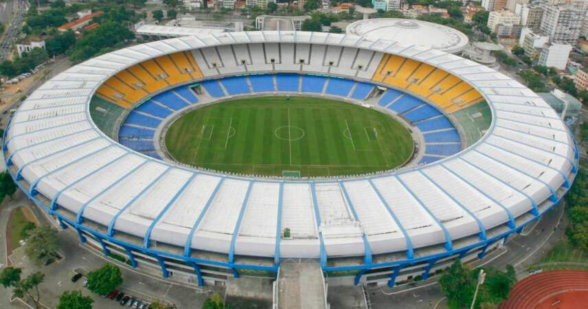 Stade Maracanã (Rio de Janeiro) 76 804 places