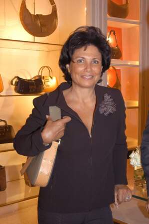 Fashion victime, Anne Sinclair répond toujours présente aux soirées Dior ! (2002)