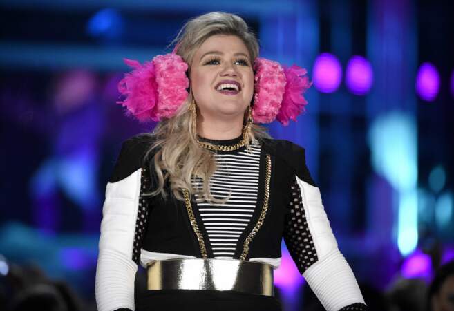 Kelly Clarkson animait le show…