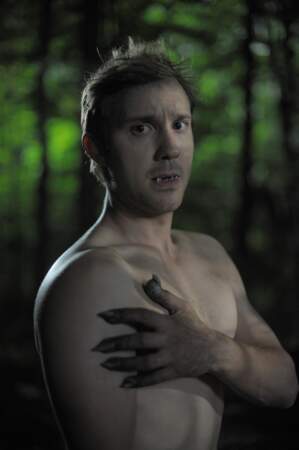 Le deuxième loup-garou de Being Human : Josh, joué par l'acteur Sam Huntington. 