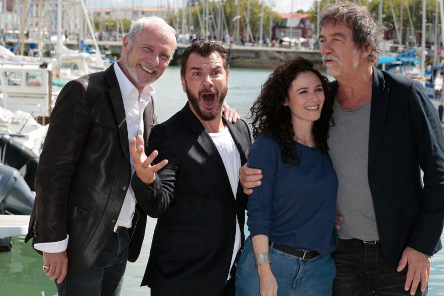 Geoffroy Thiebaut, Michaël Youn, Elsa Lunghini et Olivier Marchal pour le téléfilm Mon frère bien aimé