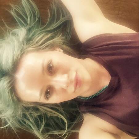 Si Hilary Duff est fan de ses cheveux verts...